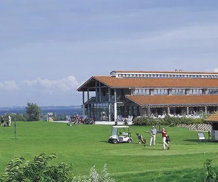 Halbinselresidenz Hohen Wieschendorf